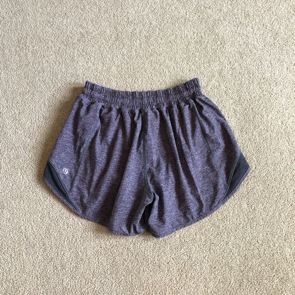 lululemon athletica Pants - Lululemon Shorts. Women’s 6 Tall.